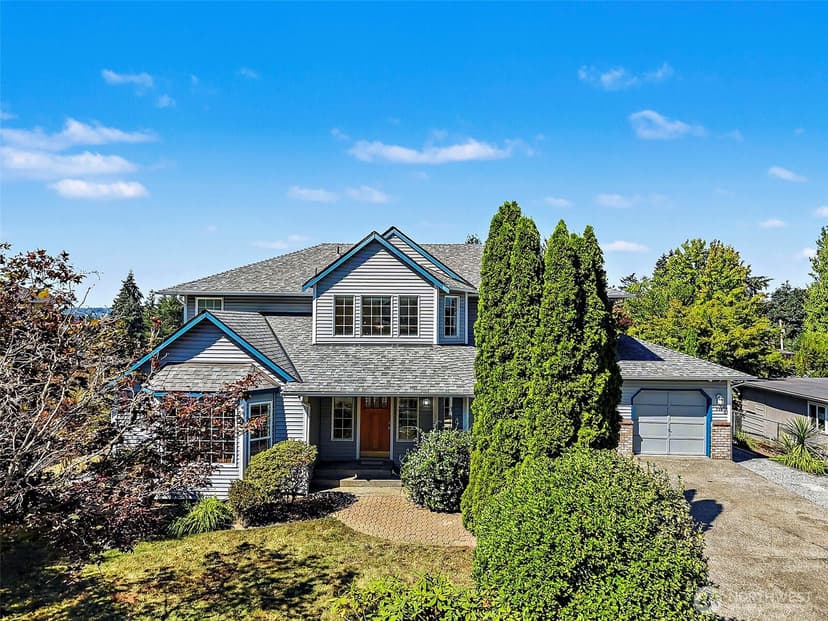 Property photo for 719 Kensington Avenue S, Kent