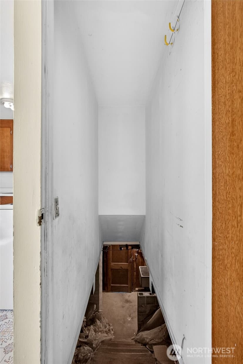 Property photo for 3011 E Pine Street, Seattle photo 16