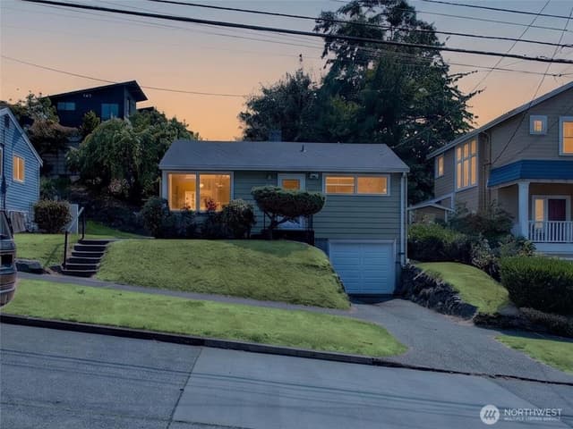 Property photo for 3011 E Pine Street, Seattle photo 3