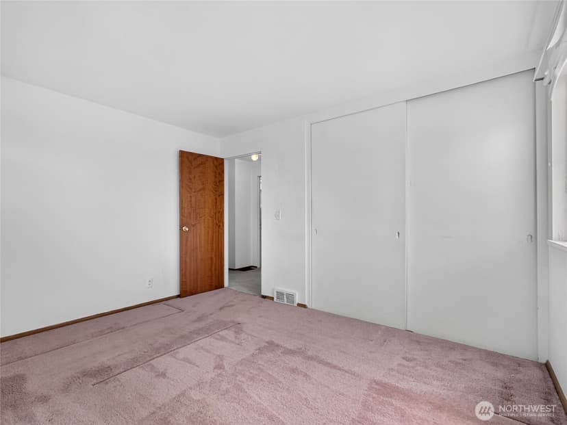 Property photo for 3011 E Pine Street, Seattle photo 10