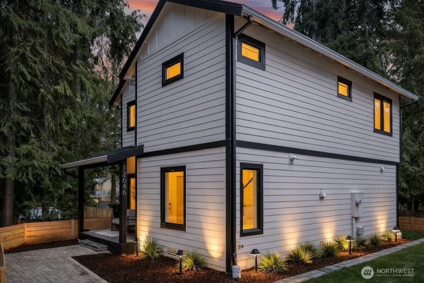 Property photo for 12646 NE 80th Street, Kirkland photo 20