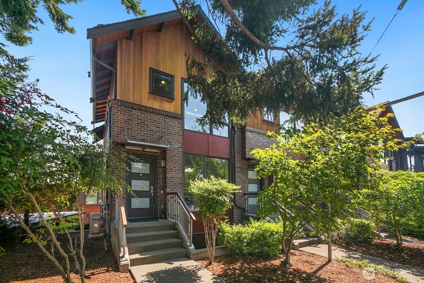 Property photo for 6542 32nd Avenue NE #A, Seattle