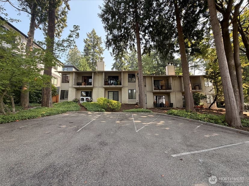 Property photo for 6722 112th Avenue NE #8B, Kirkland photo 22
