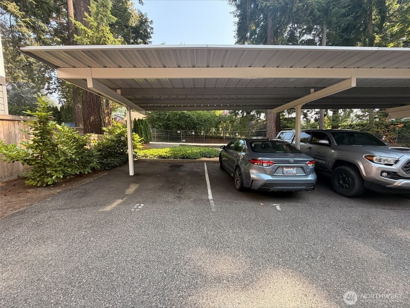 Property photo for 6722 112th Avenue NE #8B, Kirkland photo 32