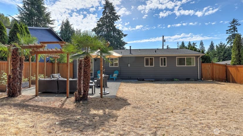 Property photo for 1411 211th Place SW, Lynnwood photo 27
