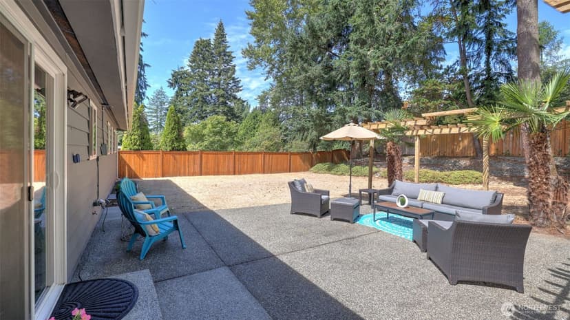 Property photo for 1411 211th Place SW, Lynnwood photo 21