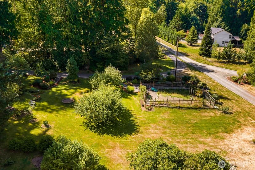Property photo for 2717 Newberg Road, Snohomish photo 32