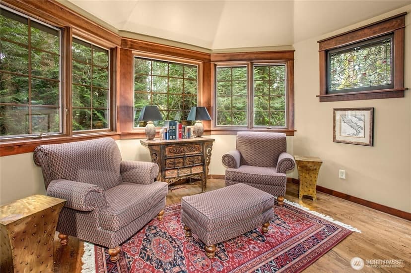 Property photo for 1815 102nd Place SE, Bellevue photo 12