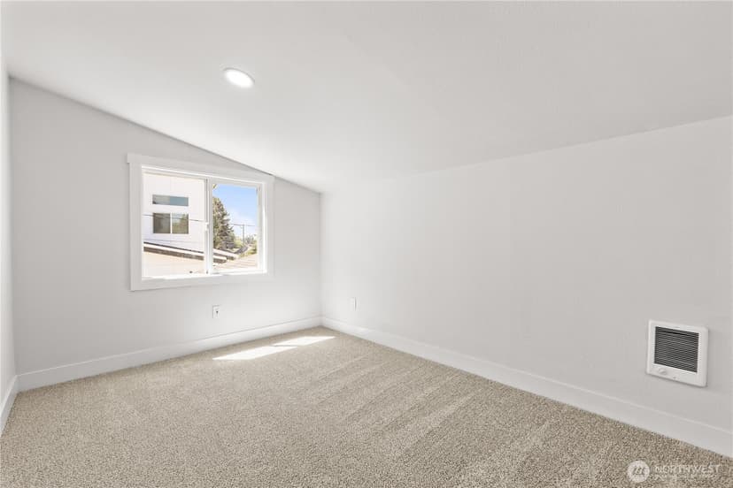 Property photo for 8823 S Yakima Avenue, Tacoma photo 29