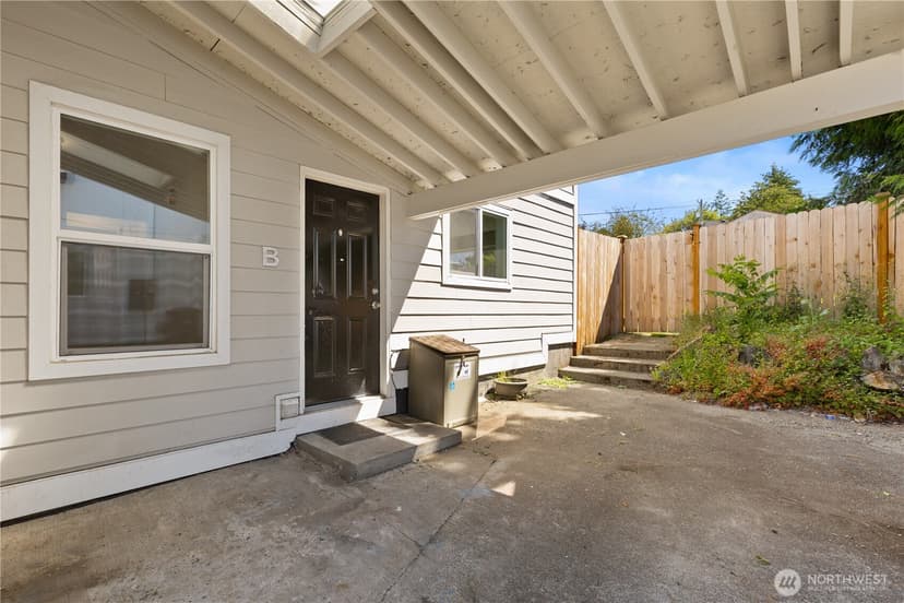 Property photo for 8823 S Yakima Avenue, Tacoma photo 19
