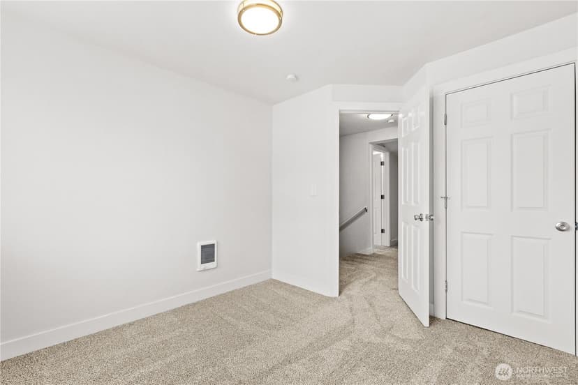 Property photo for 8823 S Yakima Avenue, Tacoma photo 25
