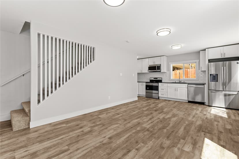 Property photo for 8823 S Yakima Avenue, Tacoma photo 23