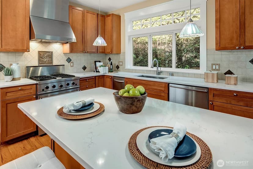 Property photo for 412 15th Avenue, Kirkland photo 15