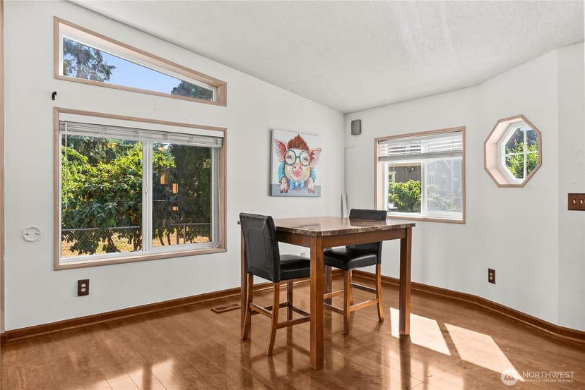 Property photo for 21716 146th Street E, Bonney Lake photo 9