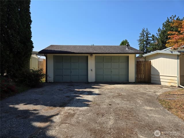 Property photo for 9028 12th Place SE, Lake Stevens photo 3
