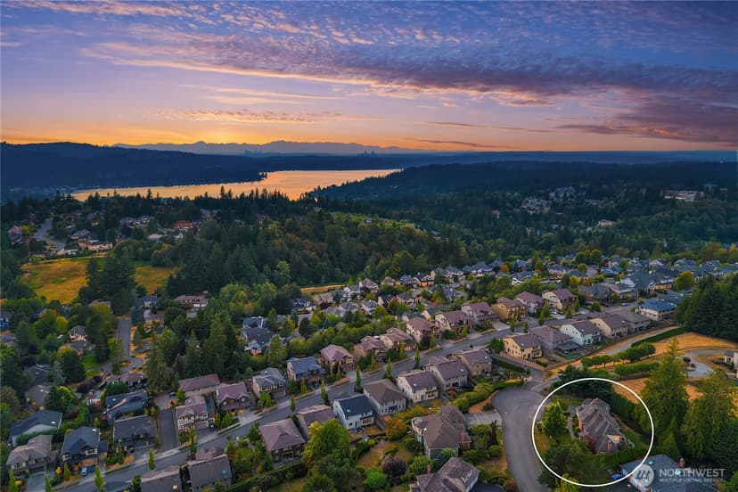 Property photo for 23214 SE 47th Way, Sammamish photo 36
