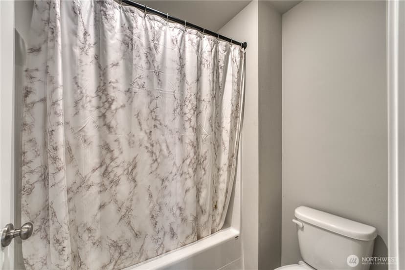 Property photo for 106 17th Drive, Snohomish photo 30