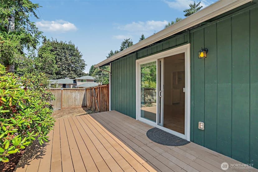 Property photo for 14205 154th Avenue SE, Renton photo 24