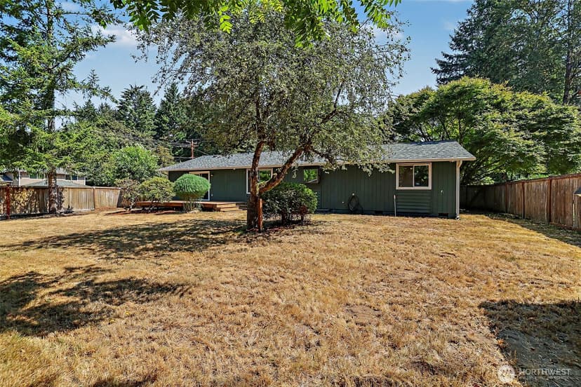 Property photo for 14205 154th Avenue SE, Renton photo 28