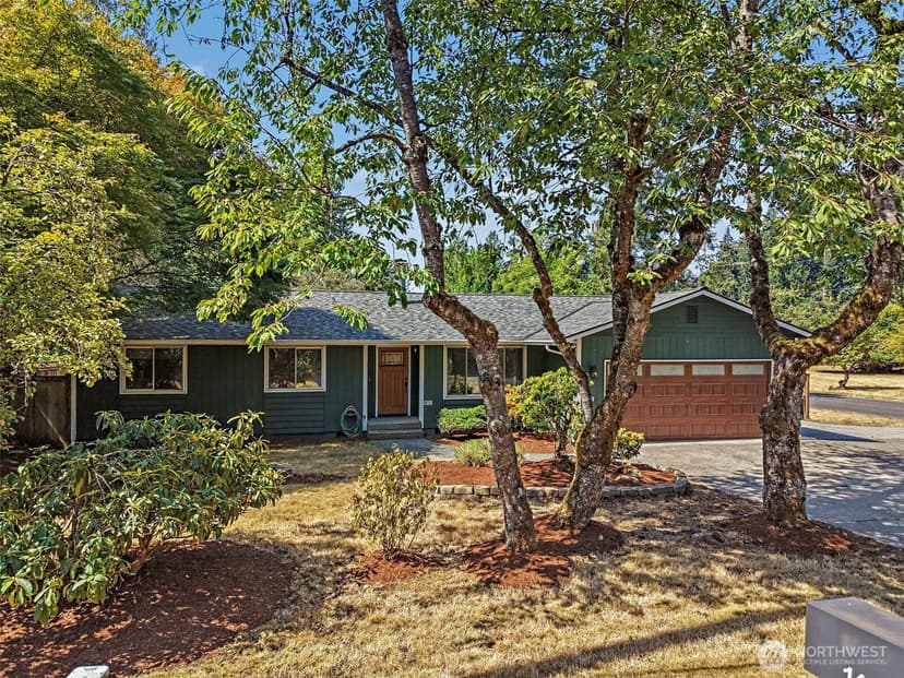 Property photo for 14205 154th Avenue SE, Renton photo 37
