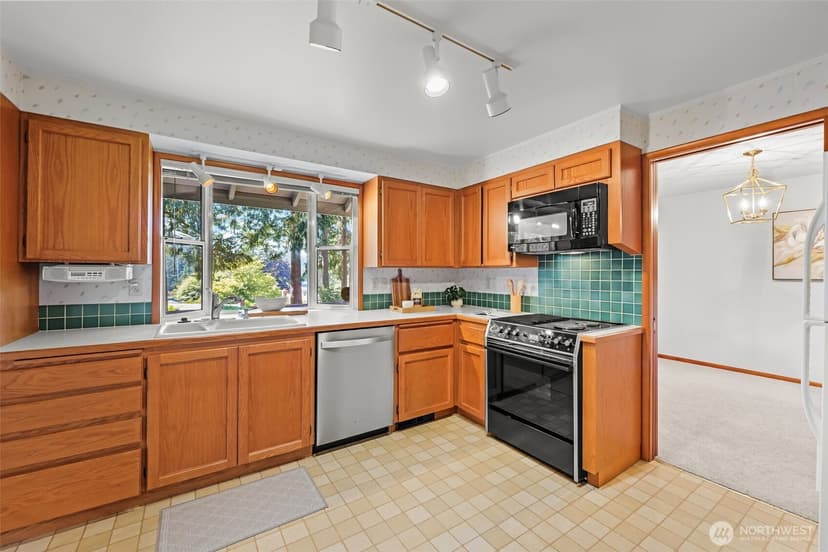 Property photo for 918 Altadena Avenue, Fircrest photo 20
