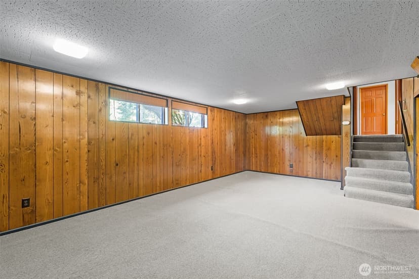 Property photo for 918 Altadena Avenue, Fircrest photo 38