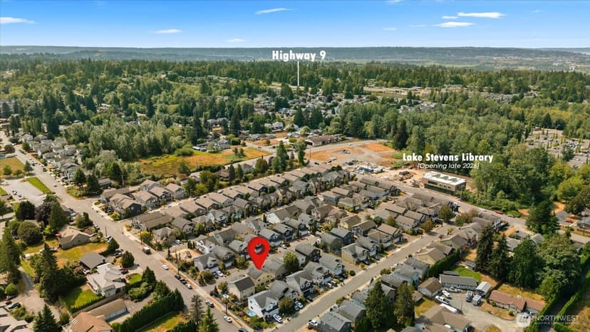 Property photo for 10051 2nd Place NE, Lake Stevens photo 36