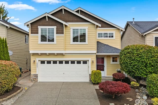 Property photo for 10051 2nd Place NE, Lake Stevens photo 3