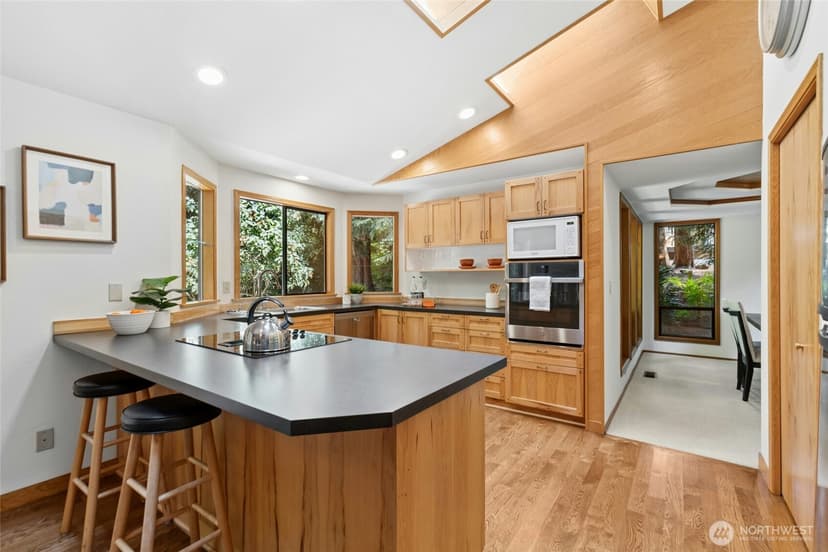 Property photo for 14818 NE 198th Street, Woodinville photo 9