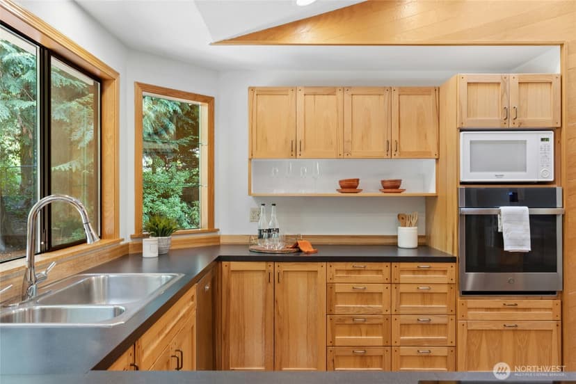 Property photo for 14818 NE 198th Street, Woodinville photo 13