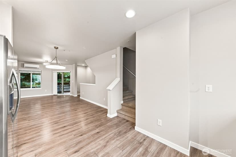 Property photo for 5385 34th Street E, Fife photo 9