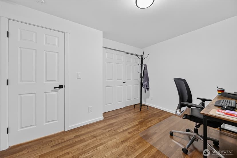 Property photo for 233 S 301st Street, Federal Way photo 25