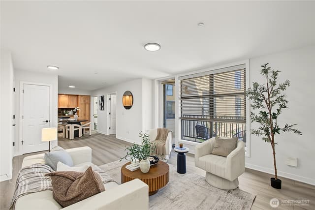 Property photo for 4116 California Ave SW #308, Seattle photo 4