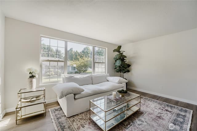Property photo for 8626 Onyx Drive SW #D, Lakewood photo 5