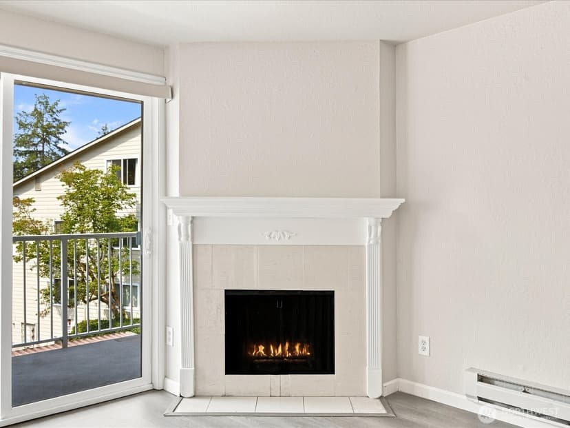 Property photo for 9484 Redmond-Woodinville Road NE #C204, Redmond photo 9