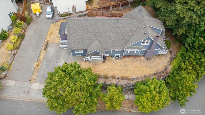 Property photo for 1319 196th Place SE, Bothell photo 36