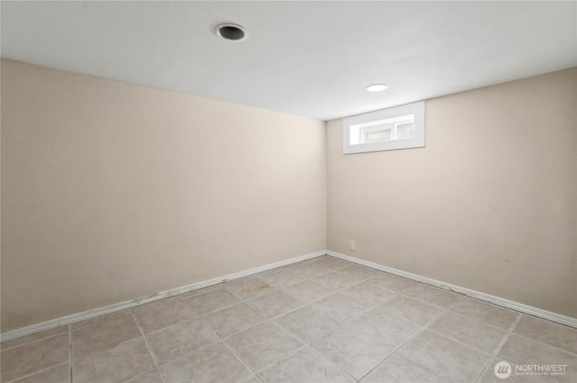 Property photo for 1319 196th Place SE, Bothell photo 25