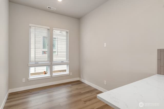 Property photo for 6611 S 128th Street, Seattle photo 2