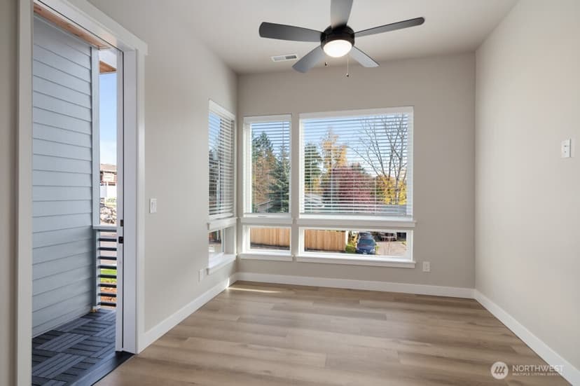 Property photo for 6611 S 128th Street, Seattle photo 12