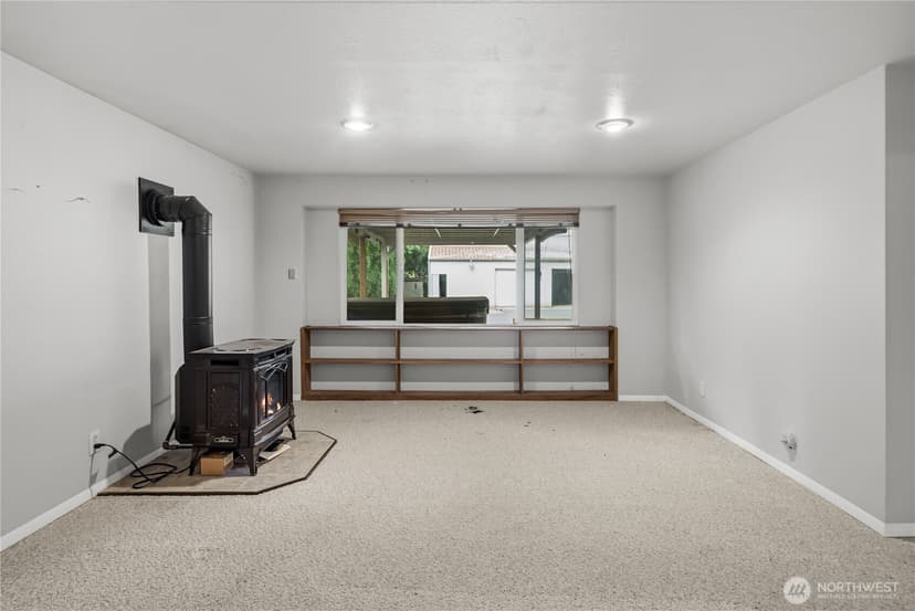 Property photo for 32425 46th Place S, Auburn photo 24