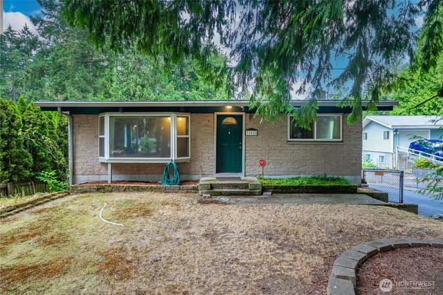 Property photo for 32425 46th Place S, Auburn