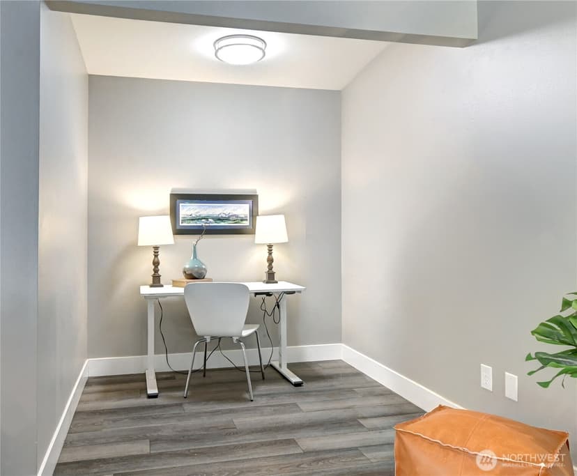 Property photo for 14918 89th Place NE, Kenmore photo 13