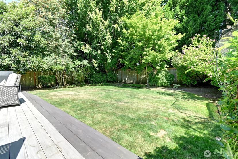 Property photo for 14918 89th Place NE, Kenmore photo 32