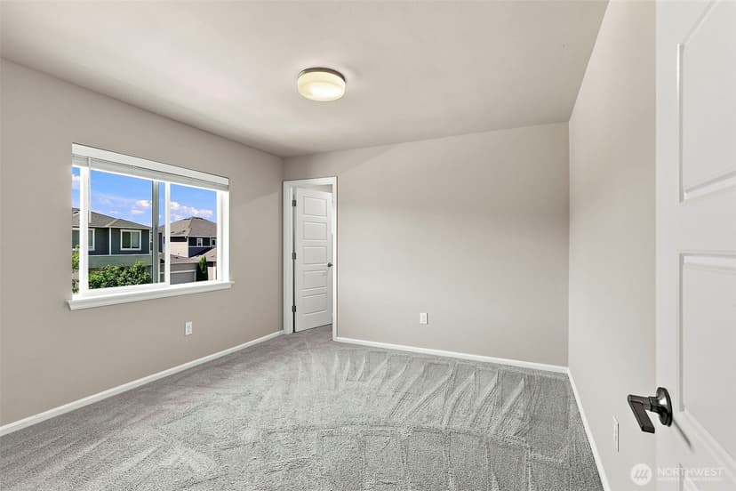 Property photo for 23624 228th Place SE, Maple Valley photo 27