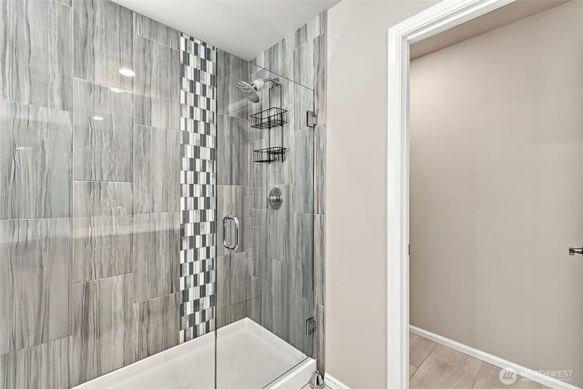 Property photo for 23624 228th Place SE, Maple Valley photo 25
