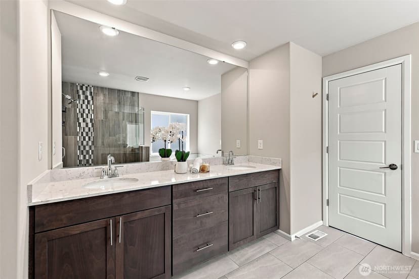 Property photo for 23624 228th Place SE, Maple Valley photo 26