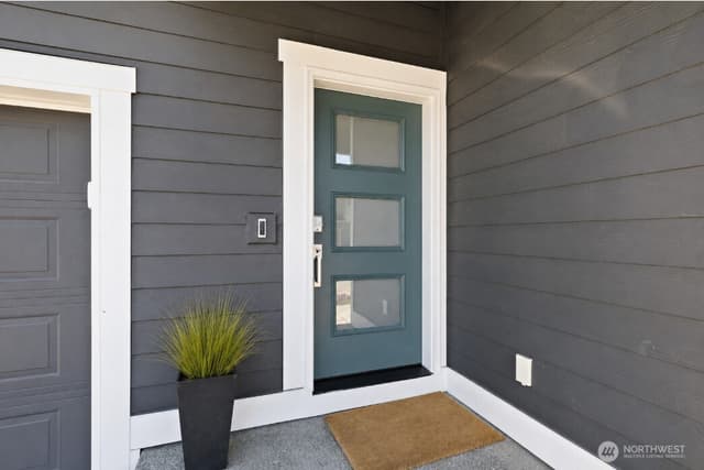 Property photo for 23624 228th Place SE, Maple Valley photo 2