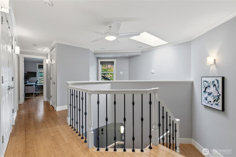Property photo for 15865 Northup Way #41, Bellevue photo 21