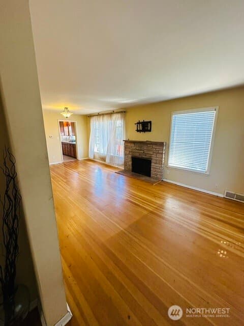 Property photo for 3210 NW 69th Street, Seattle photo 4