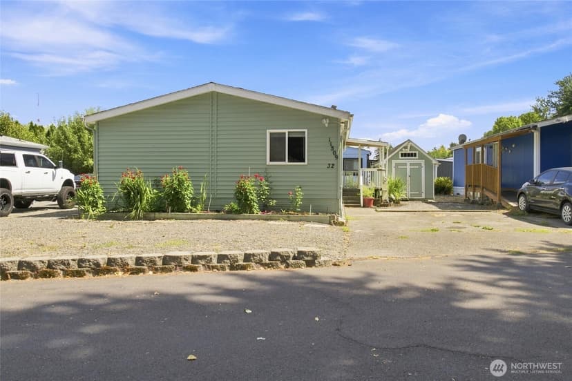 Property photo for 11509 20TH Avenue Ct E #32, Tacoma photo 3